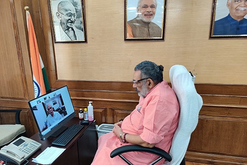 Dairy sector is the source of livelihood of more than 8 crore dairy farmers –  Shri Giriraj Singh